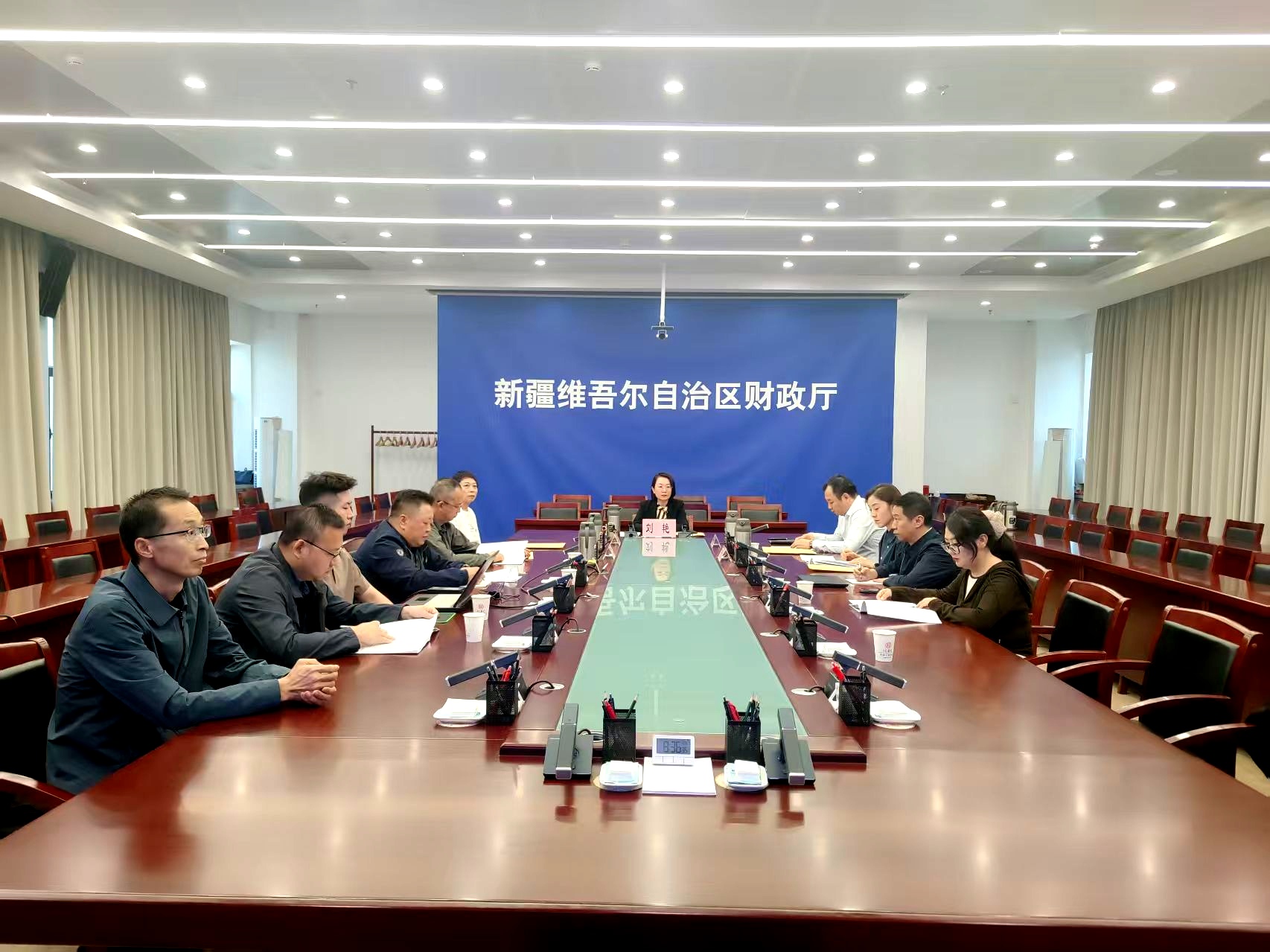 自治区2026年度全国会计专业技术中级资格考试顺利举行
